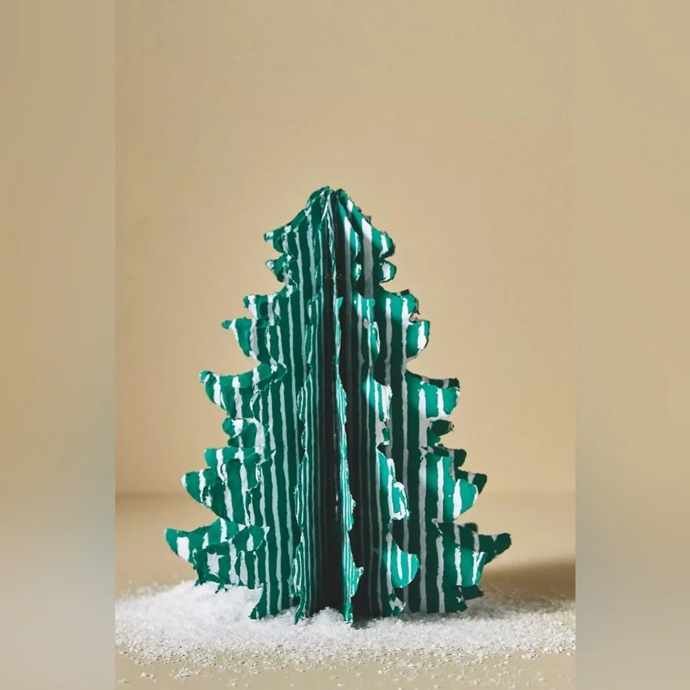 New🌟Piper Mantle Tree-Holly